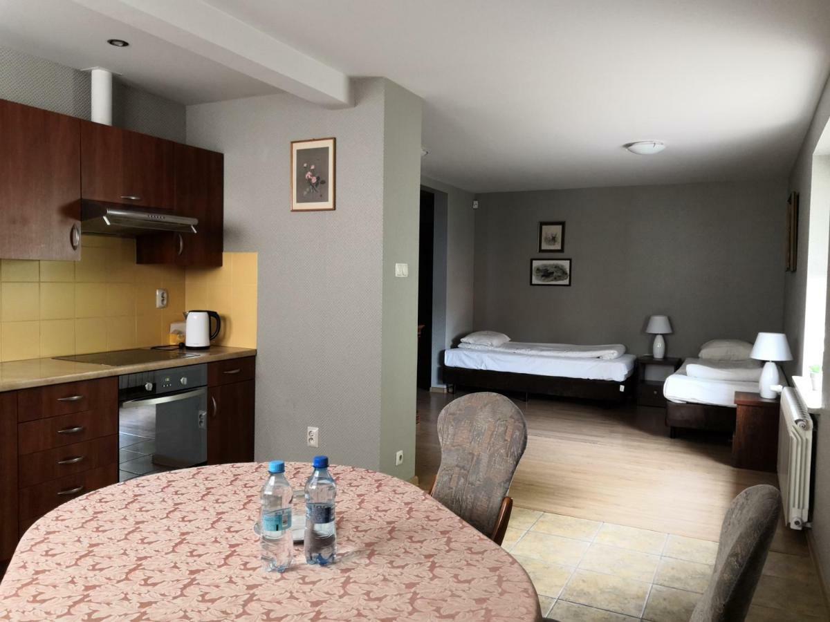 Hotel Folwark Згеж Экстерьер фото
